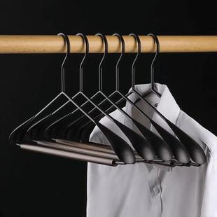 轻奢高端榉木衣架家用挂衣防滑无痕衣服挂架子高端成人衣撑晾衣架