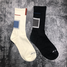 CND热卖化学制品 socks毛巾袜 仪表折线男女情侣纯棉运动中筒袜子