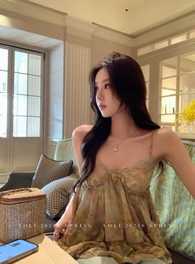 YOLI 张宥利“Summer度假