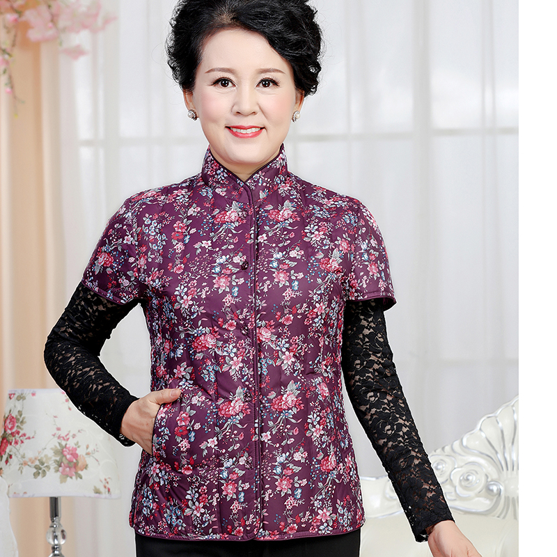 中老年羽绒马甲女妈妈装短袖坎肩外套奶奶装护肩短款内穿冬小马夹