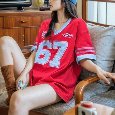 地球店红色美式复古印花藏肉上衣