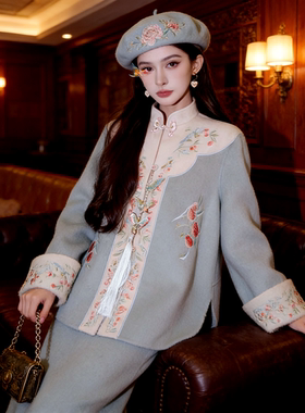 地球店「妃子笑」2025年冬季新中式国风刺绣绵羊毛双面呢大衣