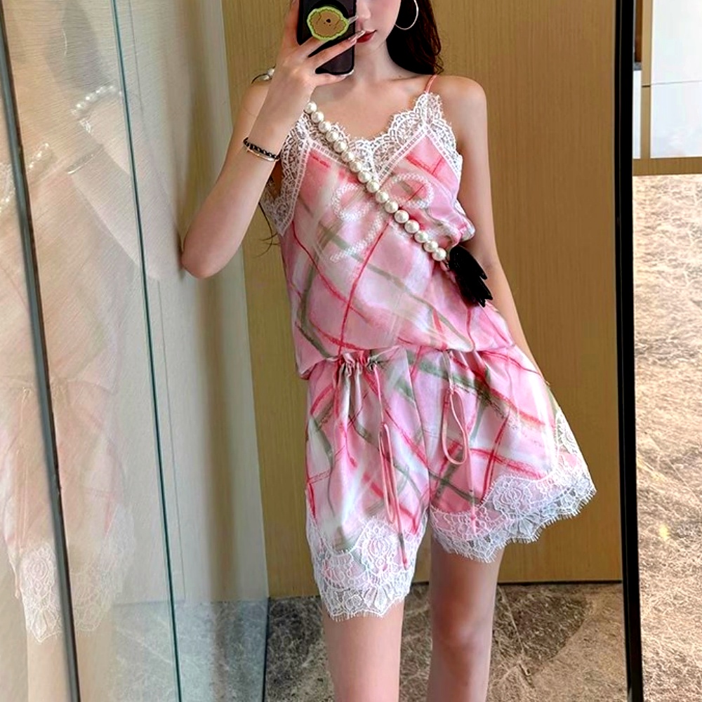 小景家假日风蕾丝吊带/短裤套装