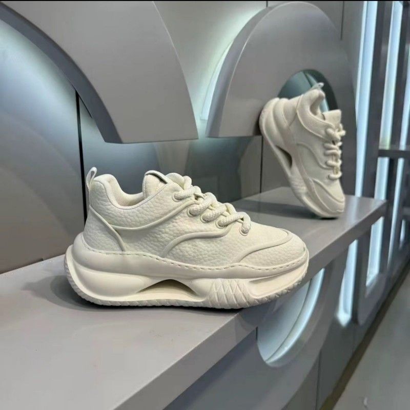 跑鞋休闲运动百搭女鞋冬季新款低帮网面软底减震运动跑鞋