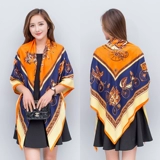 Шелковый демисезонный большой универсальный пляжный шарф