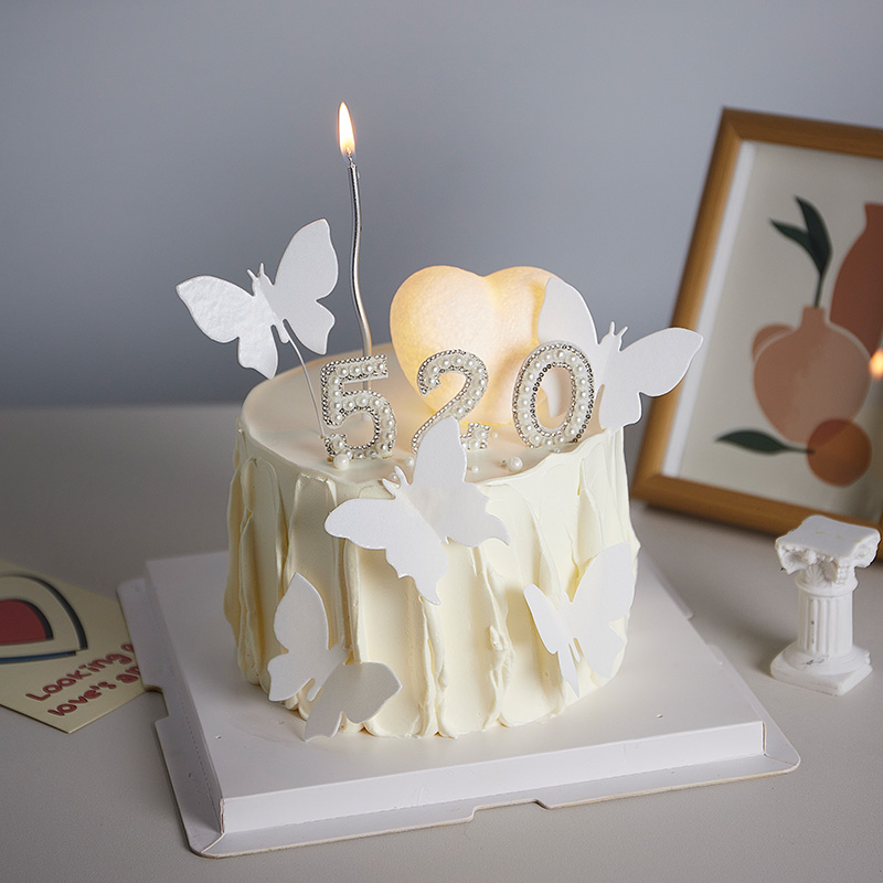 网红情人节蛋糕装饰珍珠520插件发光爱心灯气球小熊唯美蝴蝶摆件