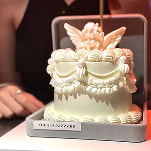 情人节简约蛋糕装 扮 饰小爱神丘比特天使摆件情侣告白戒指盒生日装