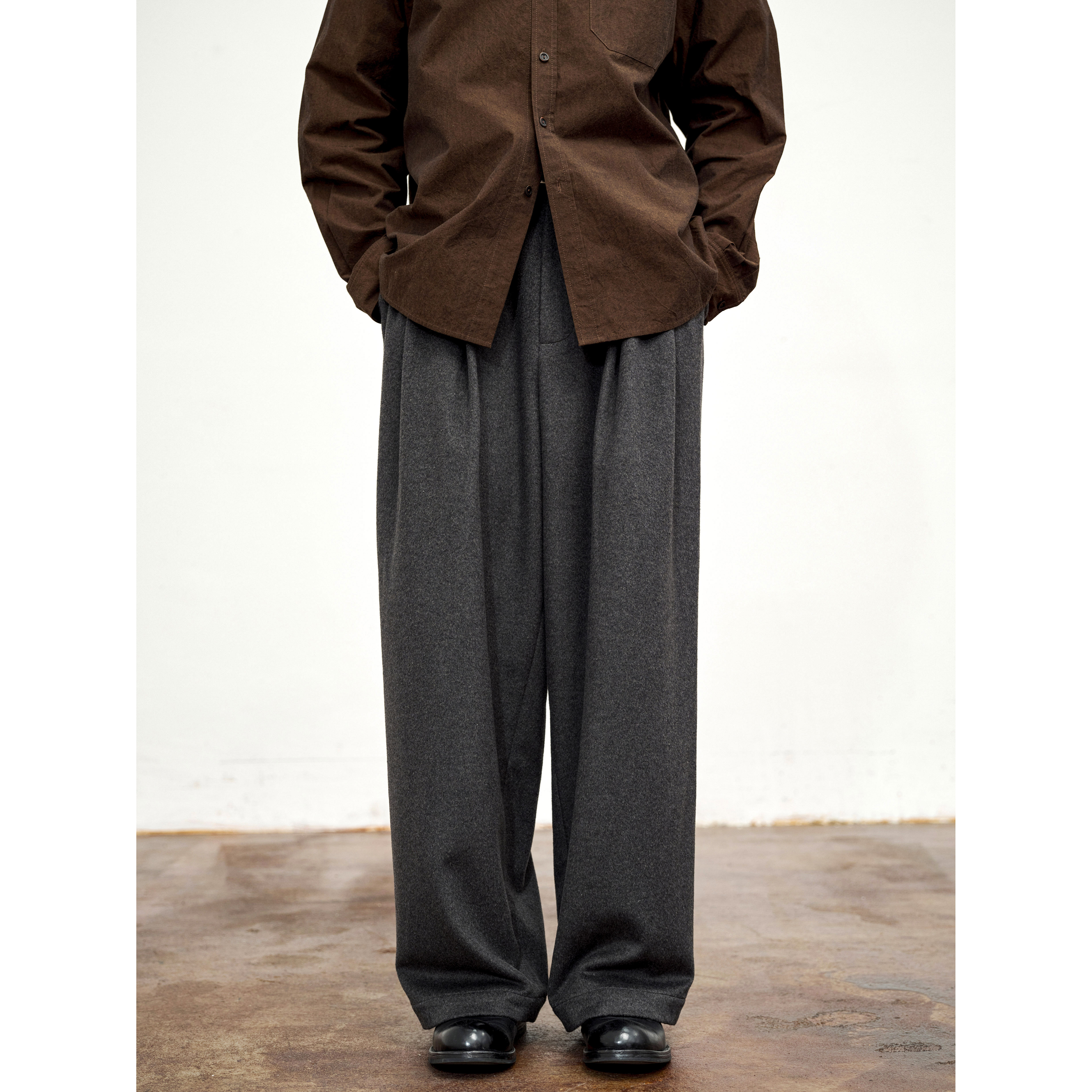 WATEREVER | 深灰色双褶羊毛混纺保暖西裤 高级质感垂坠休闲裤,男装,西裤,淘宝优惠券,粉丝福利购,淘宝优惠卷