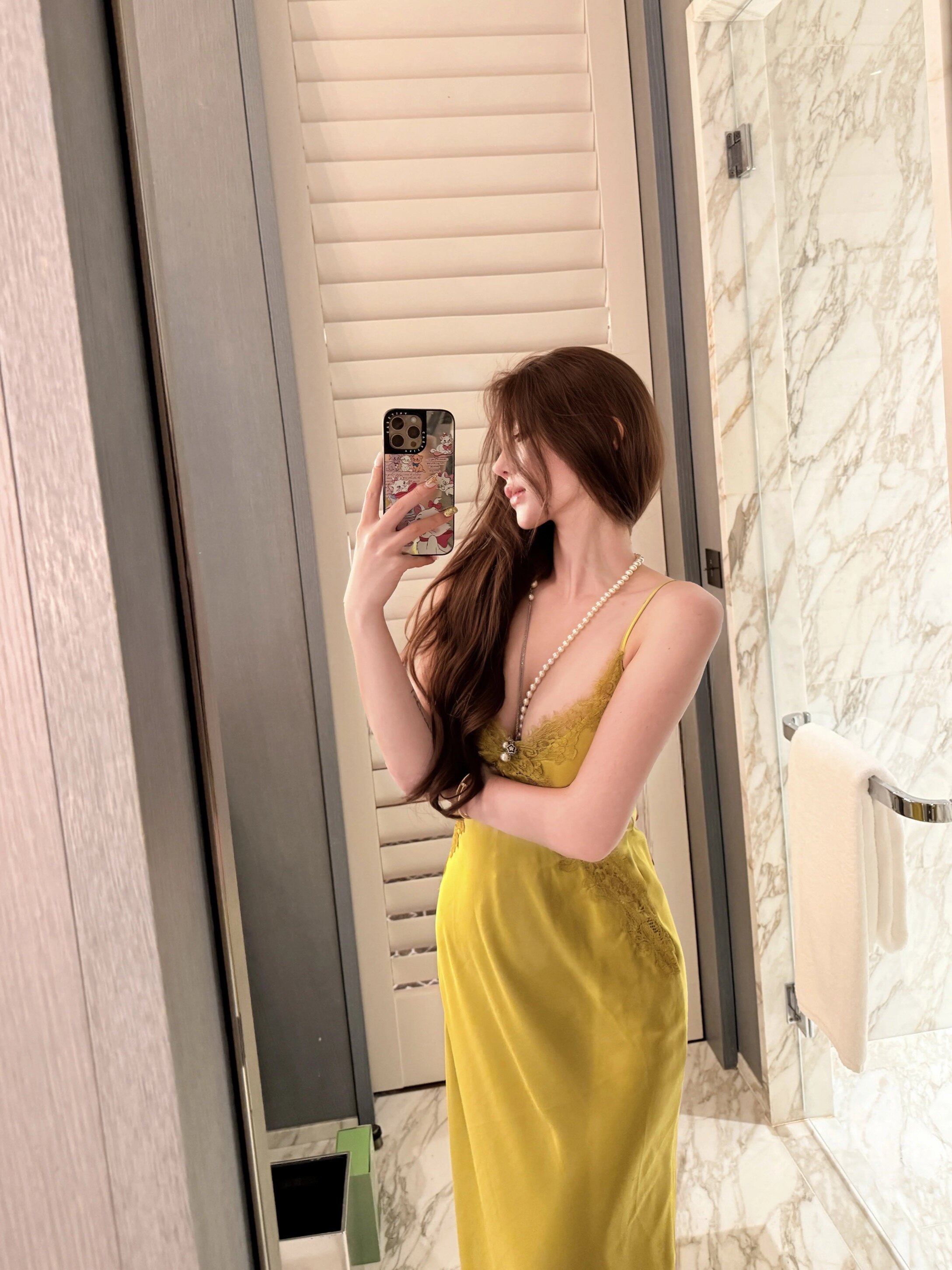 GGQSDZ【斯嘉丽夜晚】蕾丝性感拼接缎面深v吊带连衣裙长裙礼服图片