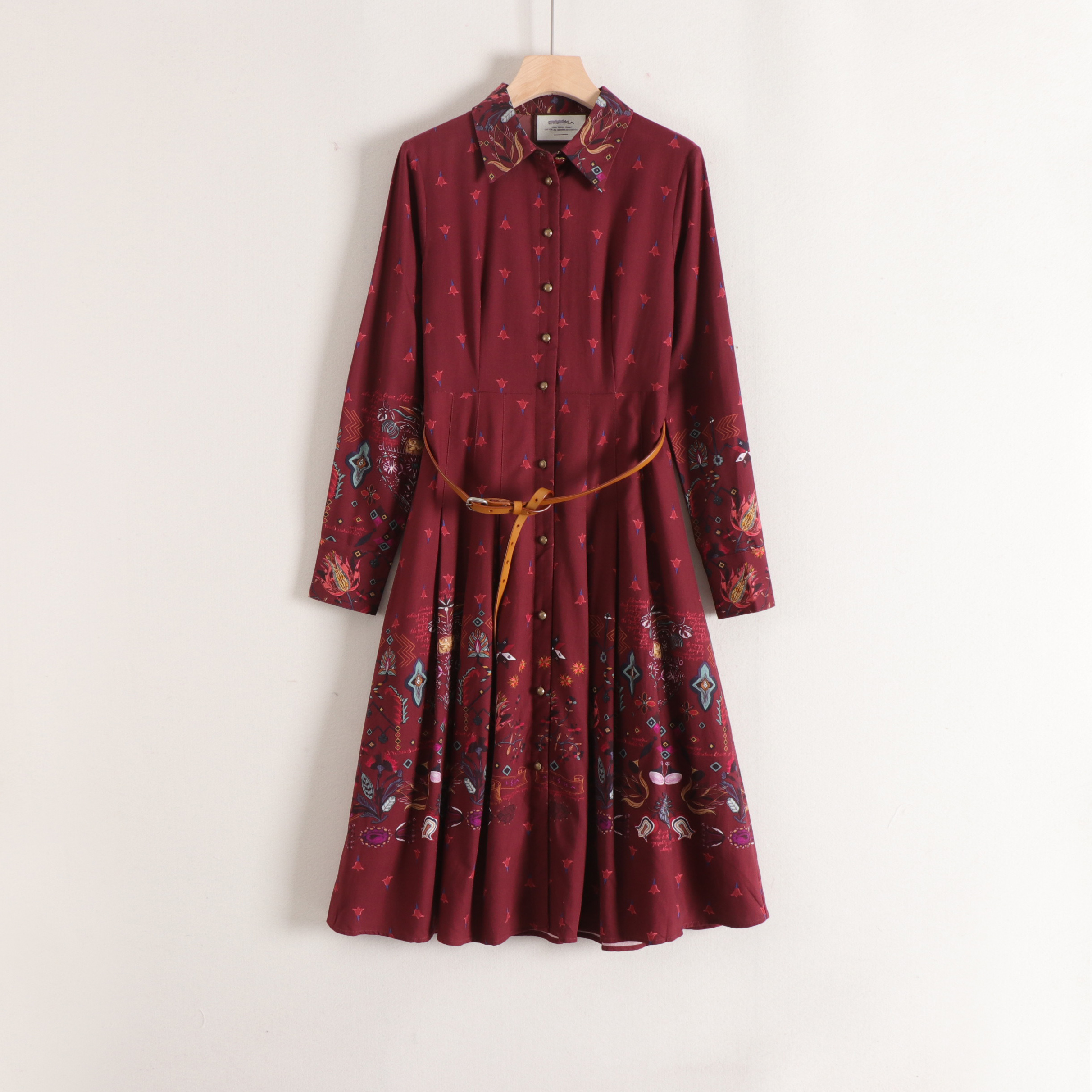 丽系列复古民族风印花收腰衬衫裙爱心扣中长连衣裙女25秋冬装新款