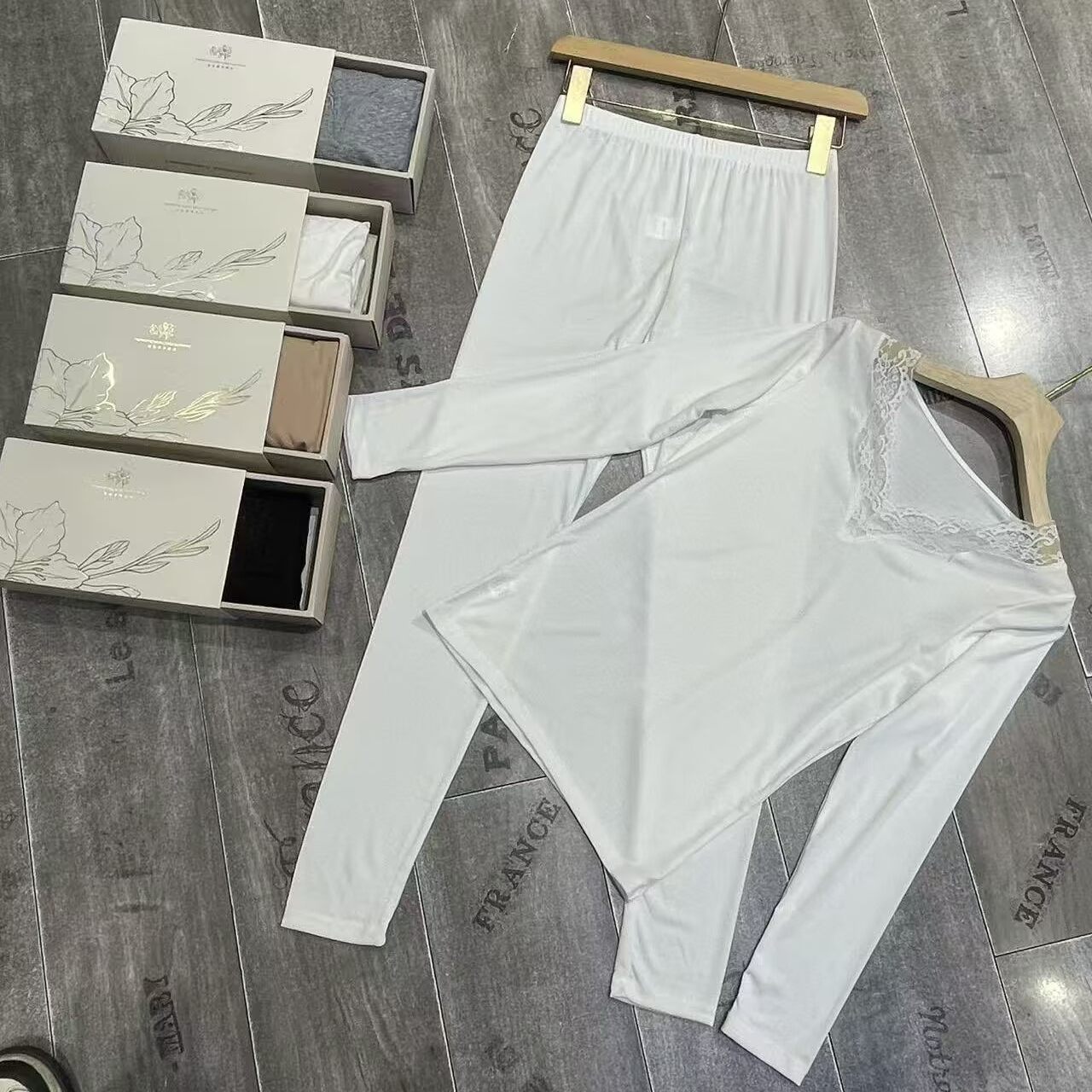 秋衣秋裤女薄款秋冬新V领蕾丝修身显瘦打底衫套装美体内衣金0.34