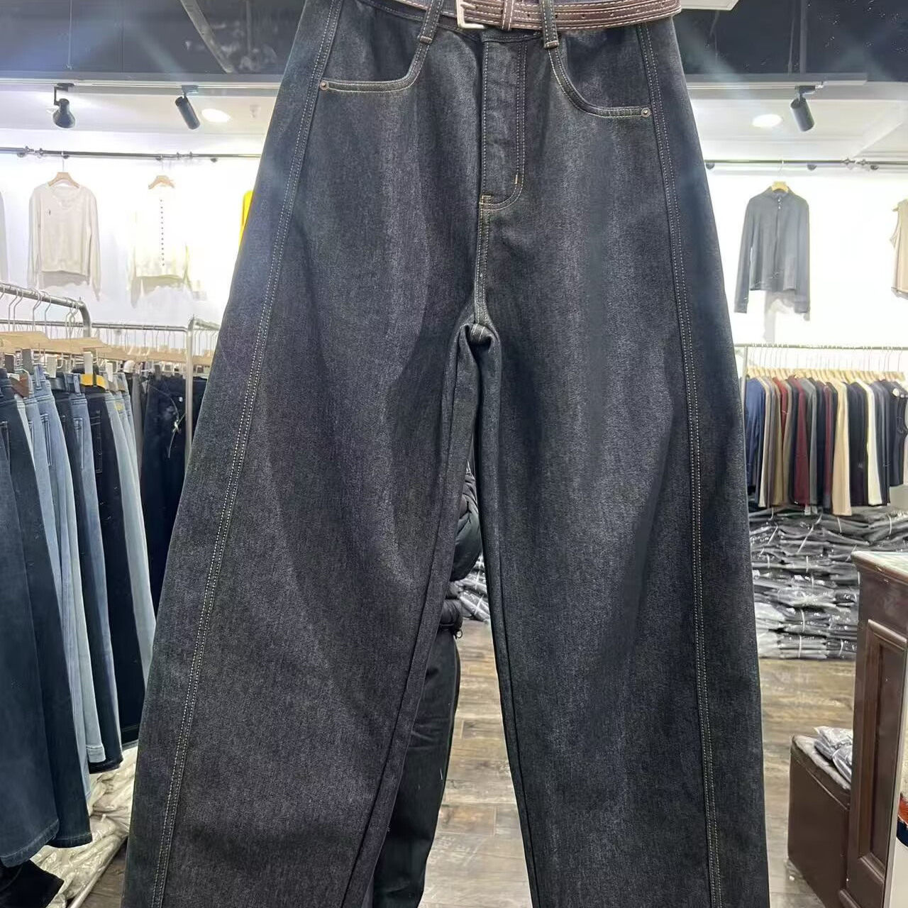 加绒加厚阔腿牛仔裤女冬季新款高腰宽松显瘦百搭休闲弯刀裤世1.0