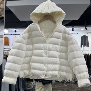 下摆抽绳显瘦加厚保暖轻薄外套世0.38 新款 连帽鹅绒服女短款 冬季