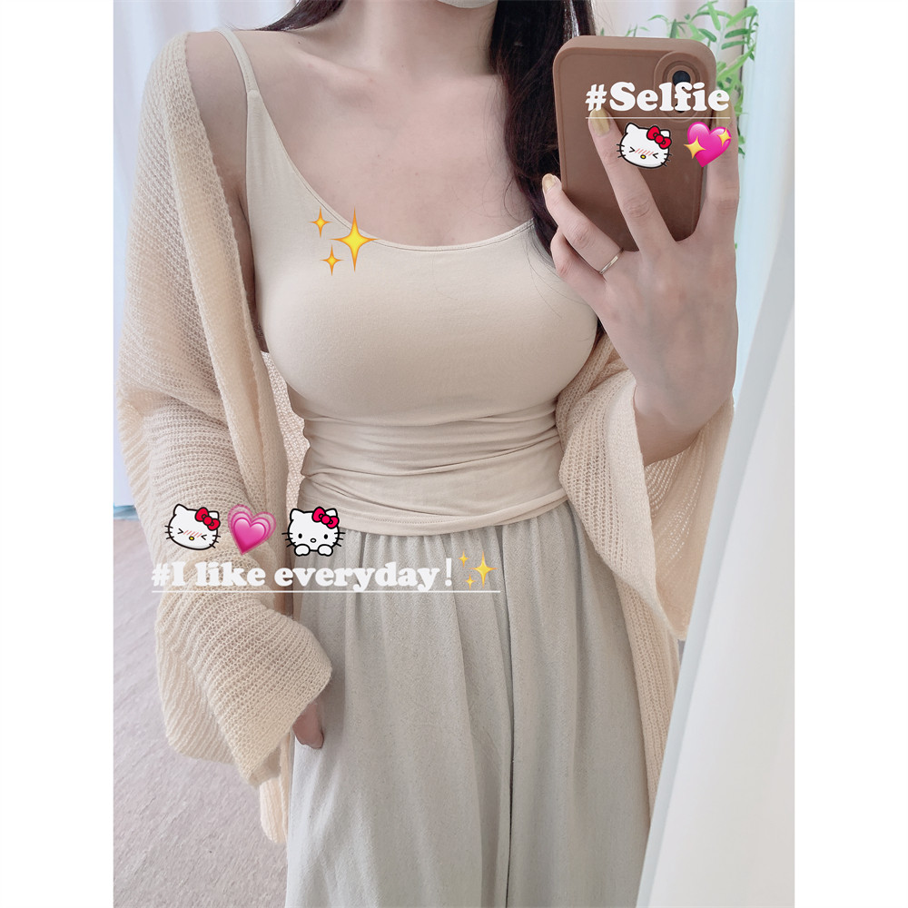 城南边儿3.18本期搭配王~裸色吊带含胸垫巨舒适裸感背心夏季女