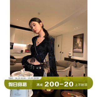 新款 DULA好好家 女2024秋季 显瘦辣妹v领上衣 黑色植绒抽绳衬衫 短款