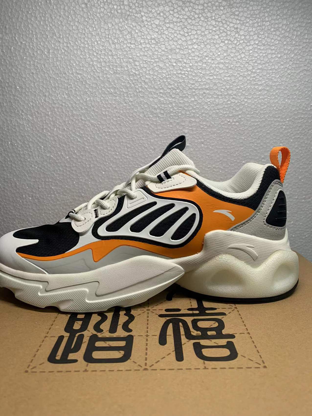 安踏千禧2.0男鞋老爹冬季轻便