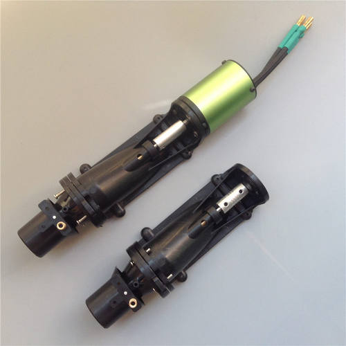 遥控船喷水推进器泵喷打窝船船模