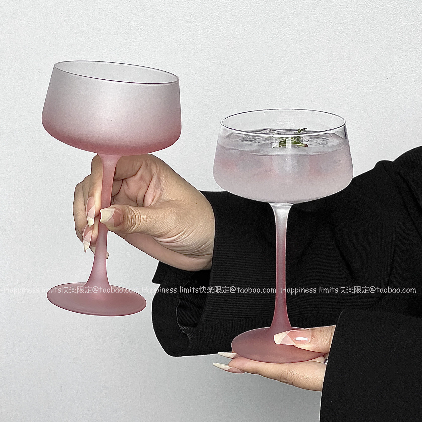 法式粉色高脚玻璃杯家用高颜值女生特调微醺果酒马天尼鸡尾酒杯子