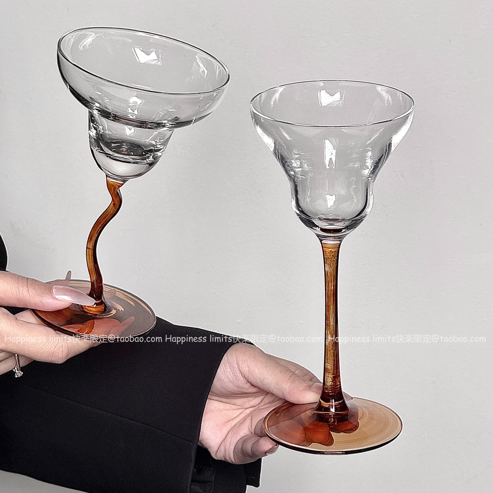 小众咖色鸡尾酒杯ins微醺弯脚