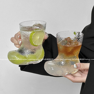 ins风网红创意锤纹靴子玻璃杯个性 果汁饮料啤酒杯潮流咖啡冷饮杯