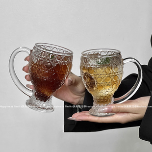 创意浮雕啤酒杯家用加厚带把扎啤杯精酿小麦酒杯玻璃杯果汁冷饮杯