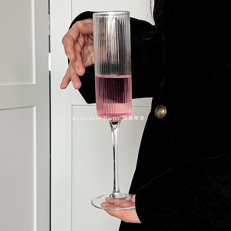 条纹法式高脚香槟杯起泡酒