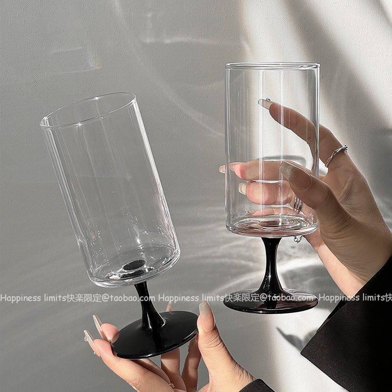 直筒高脚杯黑底高款创意高级氛围