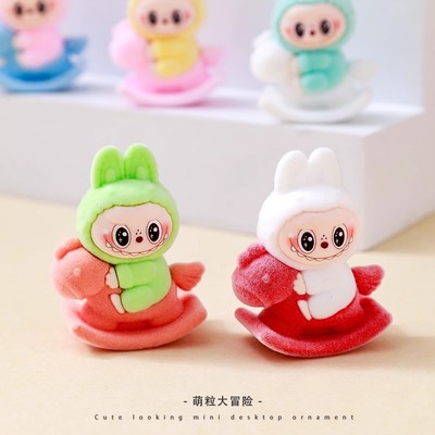 拉布布办公桌摆件网红