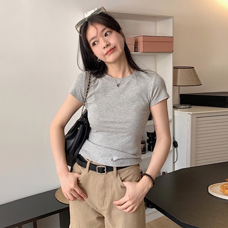 灰色圆领正肩显瘦短袖t恤女
