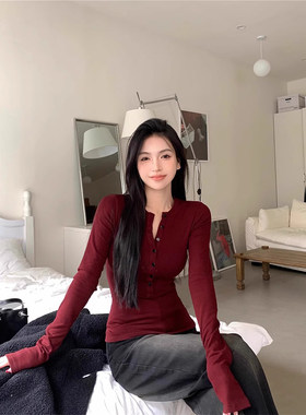 修身显瘦外穿T恤上衣女