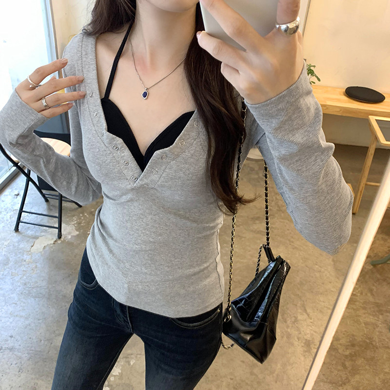 设计感上衣半排暗扣长袖女