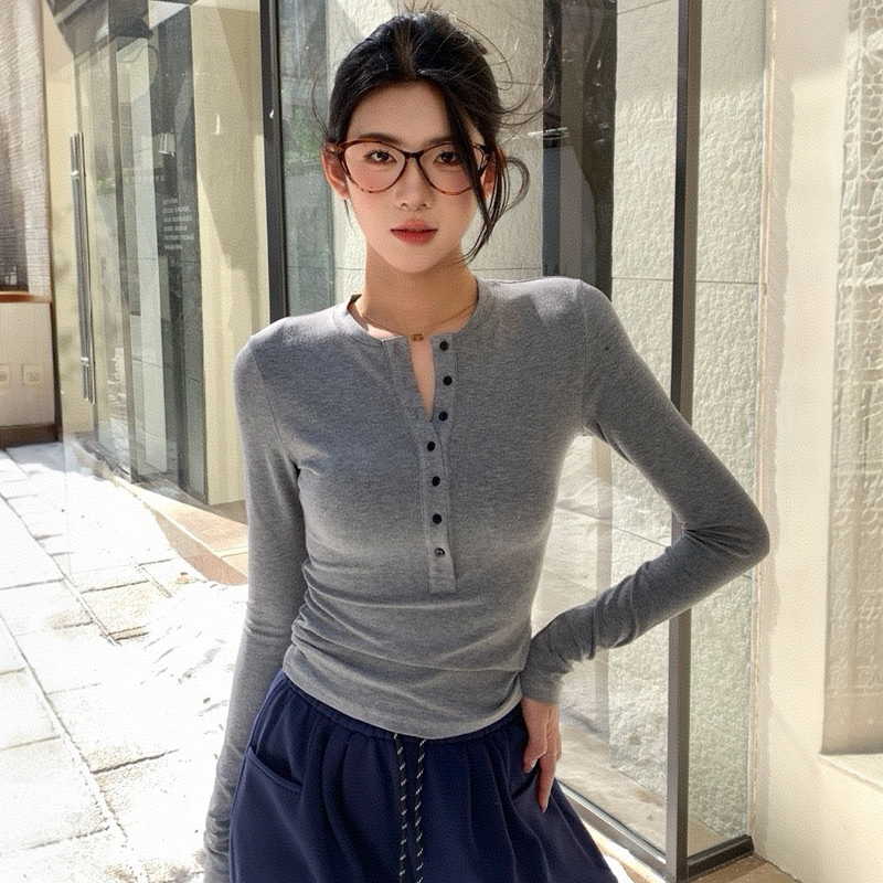 半开领打底衫修身内搭长袖t袖v领设计感单排扣安可拉红正肩上衣女