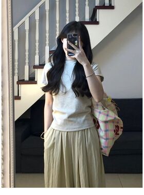 夏季正肩短袖t恤女设计感小众修身显瘦灰色体恤小个子百搭上衣潮