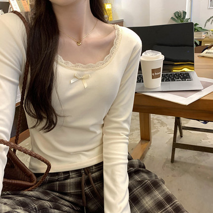 蕾丝拼接长袖内搭打底衫女2025秋冬白色小众修身纯欲甜美t恤上衣