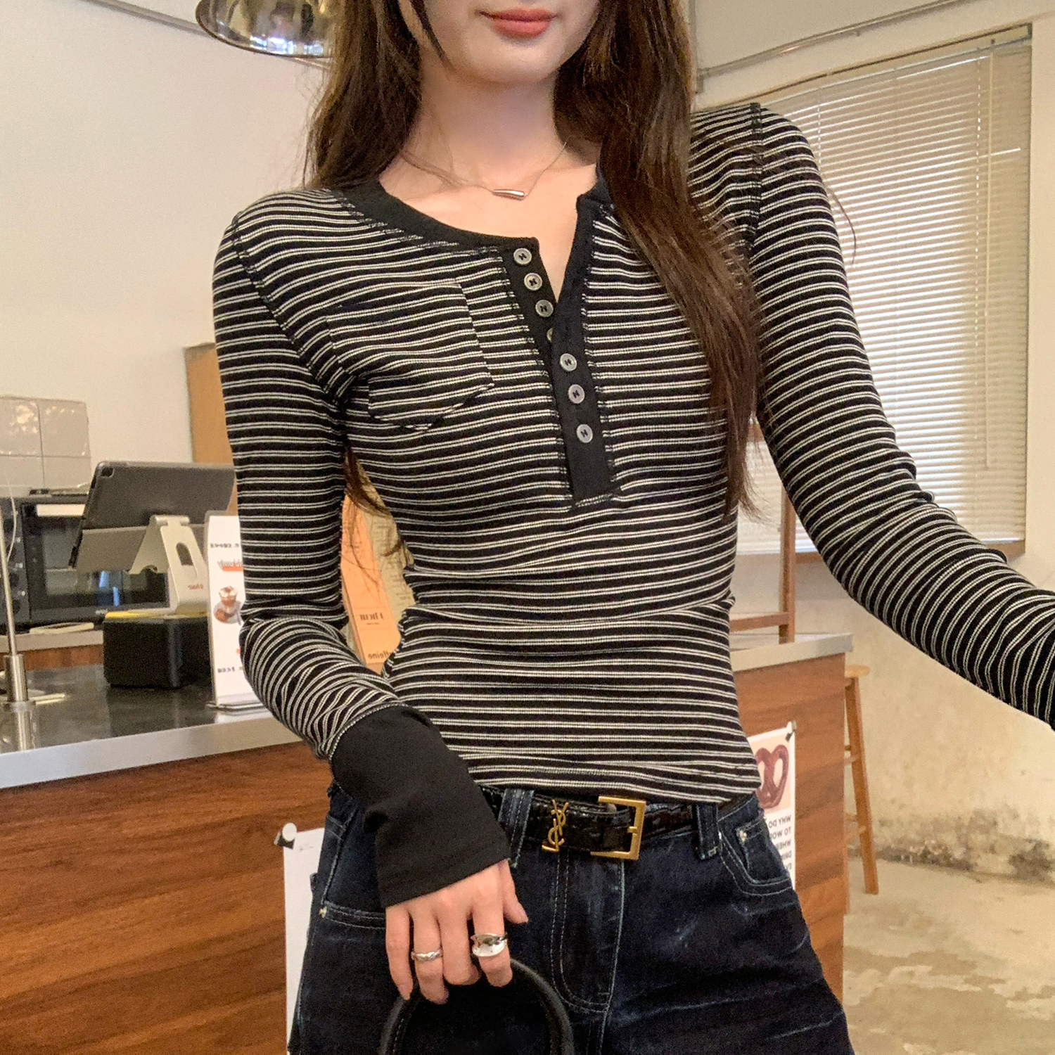 小众不撞款条纹半开领长袖T恤女秋冬2025新款修身显瘦打底衫上衣