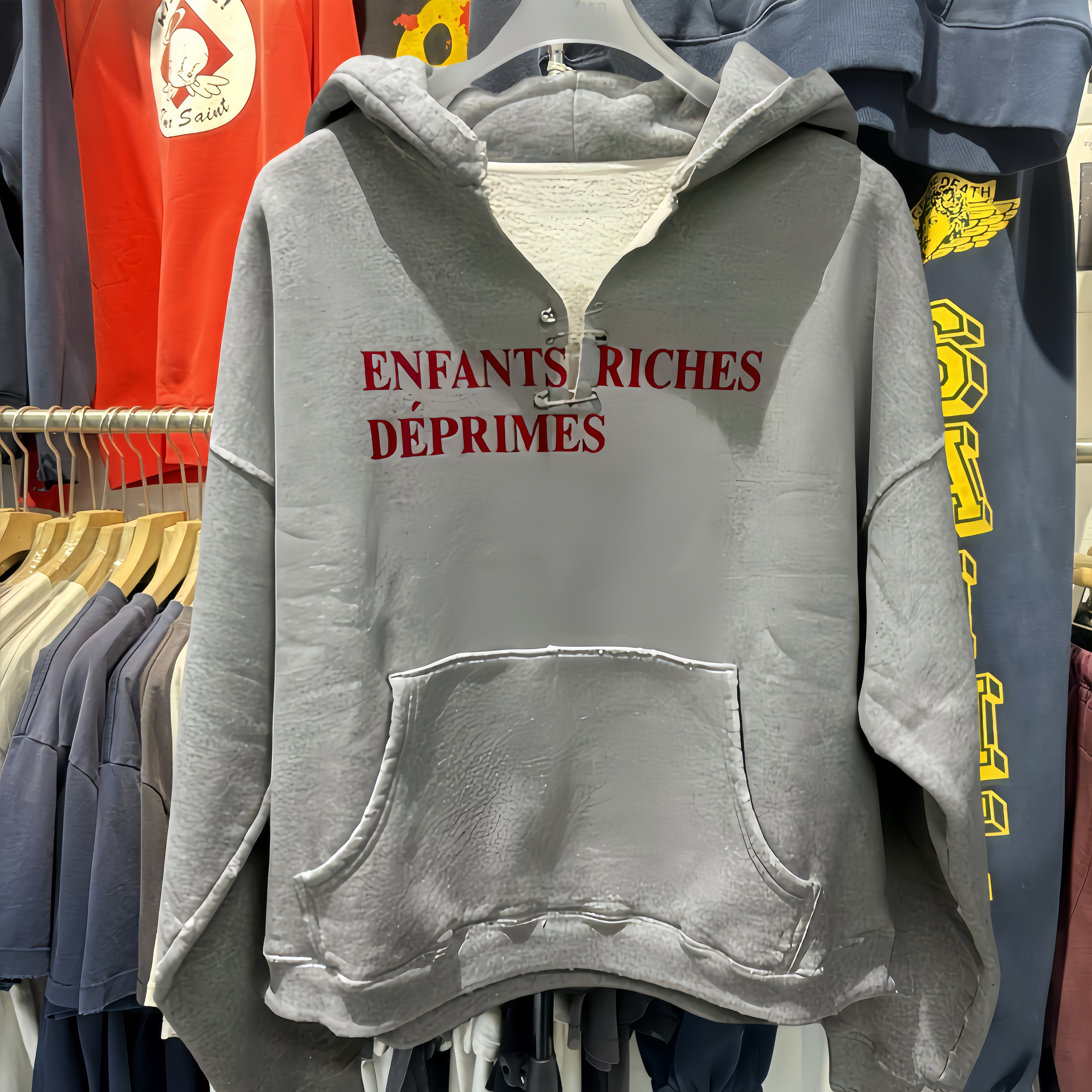 ERD金珉奎同款别针装饰连帽卫衣