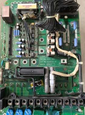 安川变频器驱动板YPHT31213-1D 图所拍