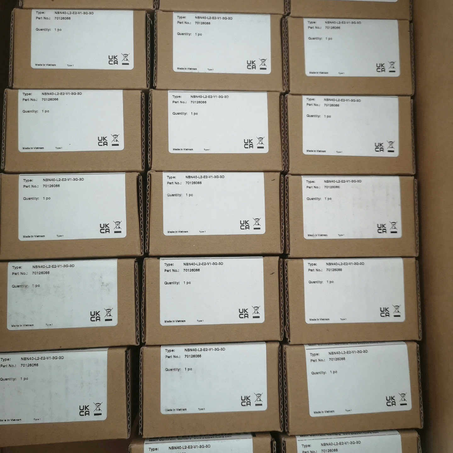 倍加福NBN40-L2-E2-V1-3G-3D  下议价