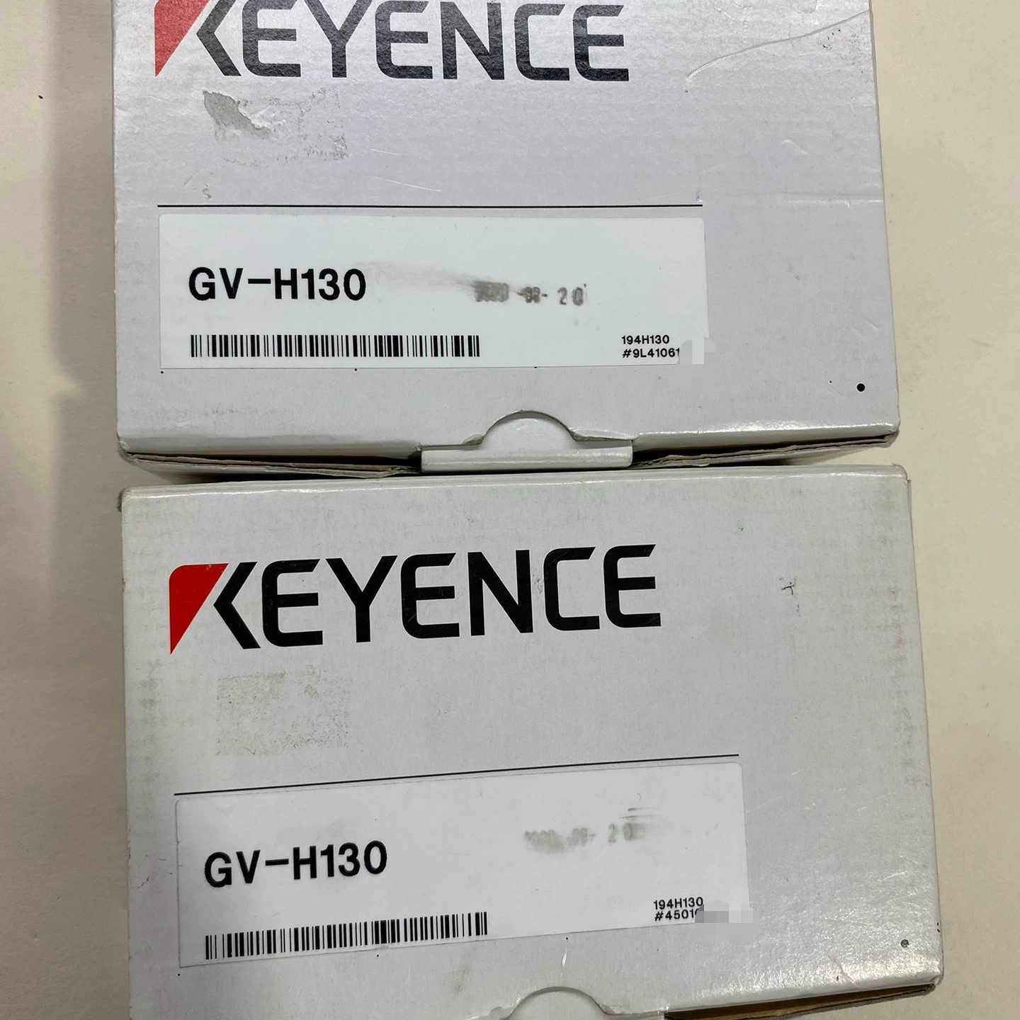 基恩士传感器GV-H130未使用，两个，图， 盒议价