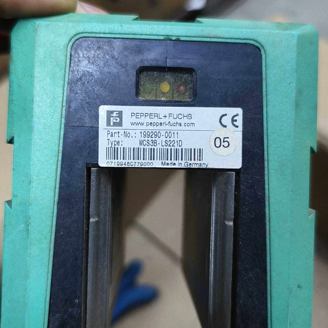 倍加福WCS3B-LS221读码器  199290-00议价