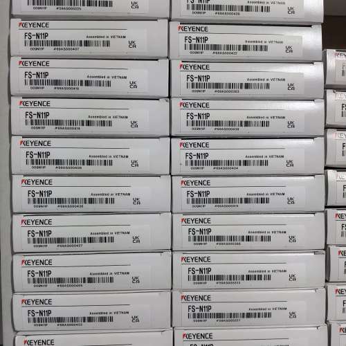 (议价）基恩士FS-N11P光纤放大器，25年，，盒