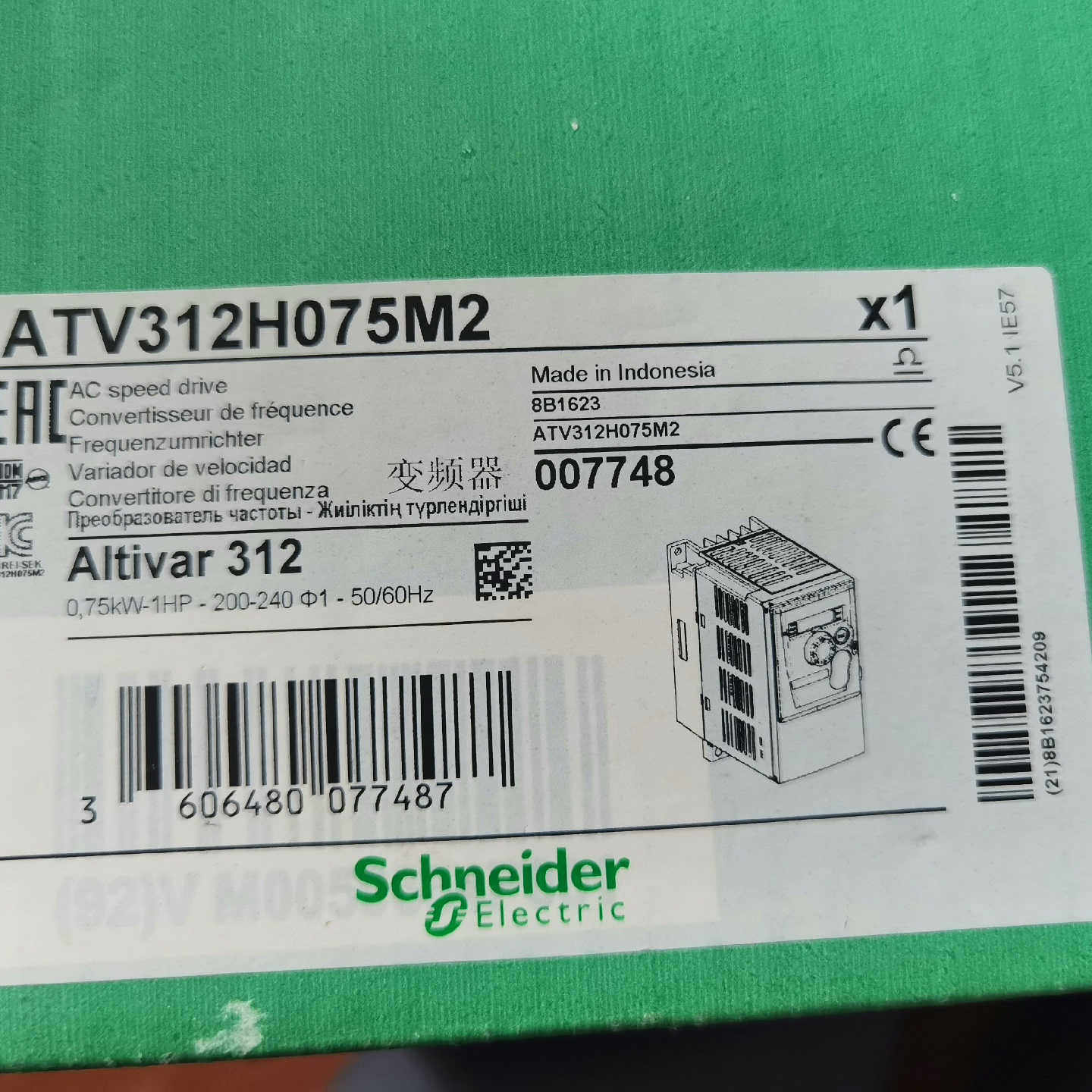 ATV312H018M2  900  ATV312H037M议价