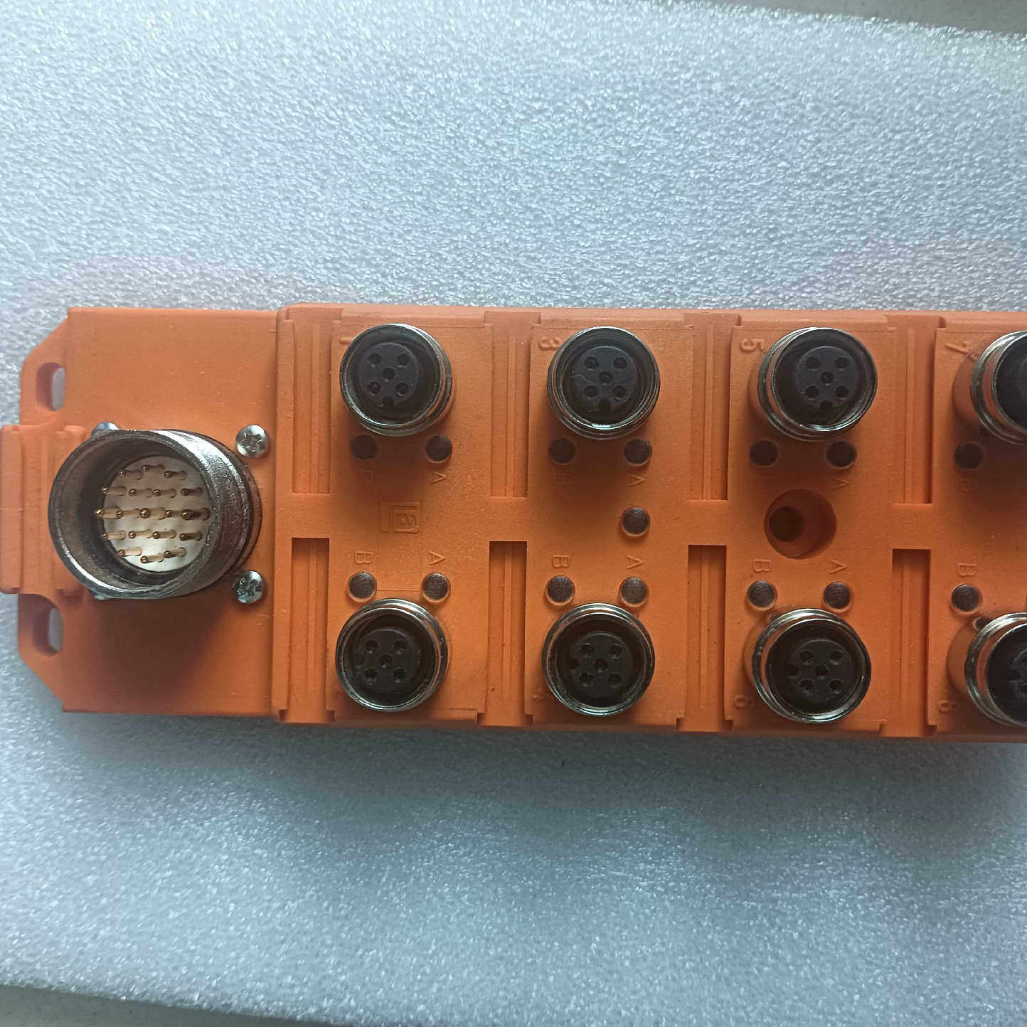 Lumberg总线连接器ASBSV8LED5隆堡分线盒AS议价