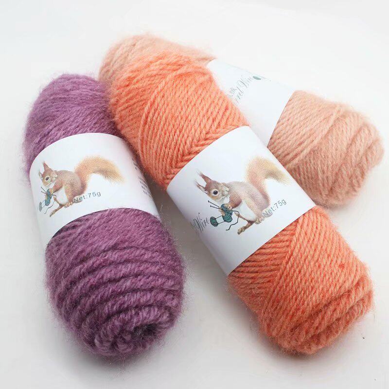 SQUIRREL FLEECE THICK THREAD BRIGHT SILK SCARF HAND-KNITTED SWEATER COAT WOOLEN THREAD CROCHET DIY MATERIAL PACKAGE