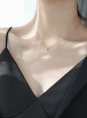 单钻不锈钢锁骨l链女迷你简约