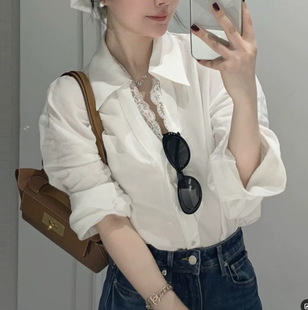 蕾丝拼接V领假两件白色衬衫春装女款2025年新款小众独特别致上衣