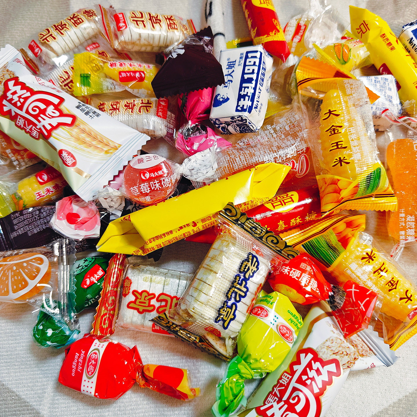 马大姐混合糖北京酥话梅糖牛轧糖燕麦酥玉米糖橘子瓣多味软糖硬糖