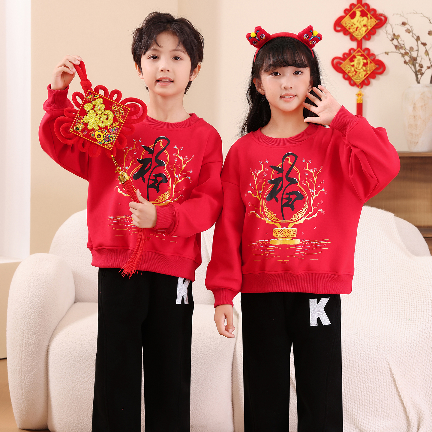 国风儿童新年衣服红色喜庆
