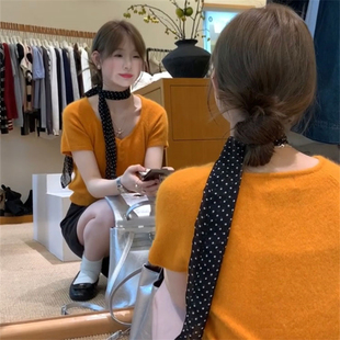 韩系复古氛围感波点丝巾春夏小众设计感个性气质长条围脖出行配饰