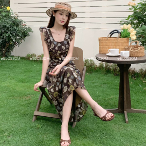 海边穿搭法式度假风碎花连衣裙女